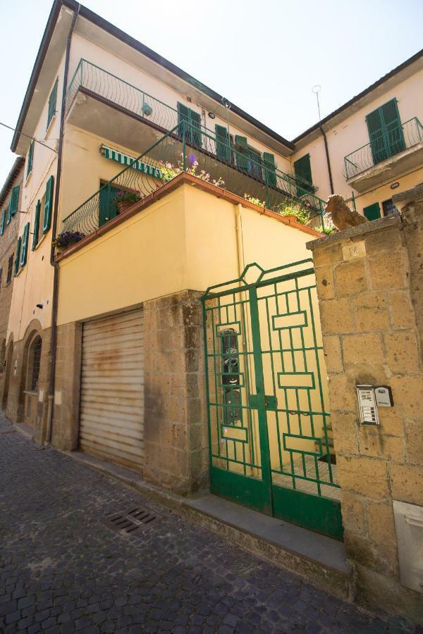 Delizioso Appartamento Da Paola Orvieto Exterior photo